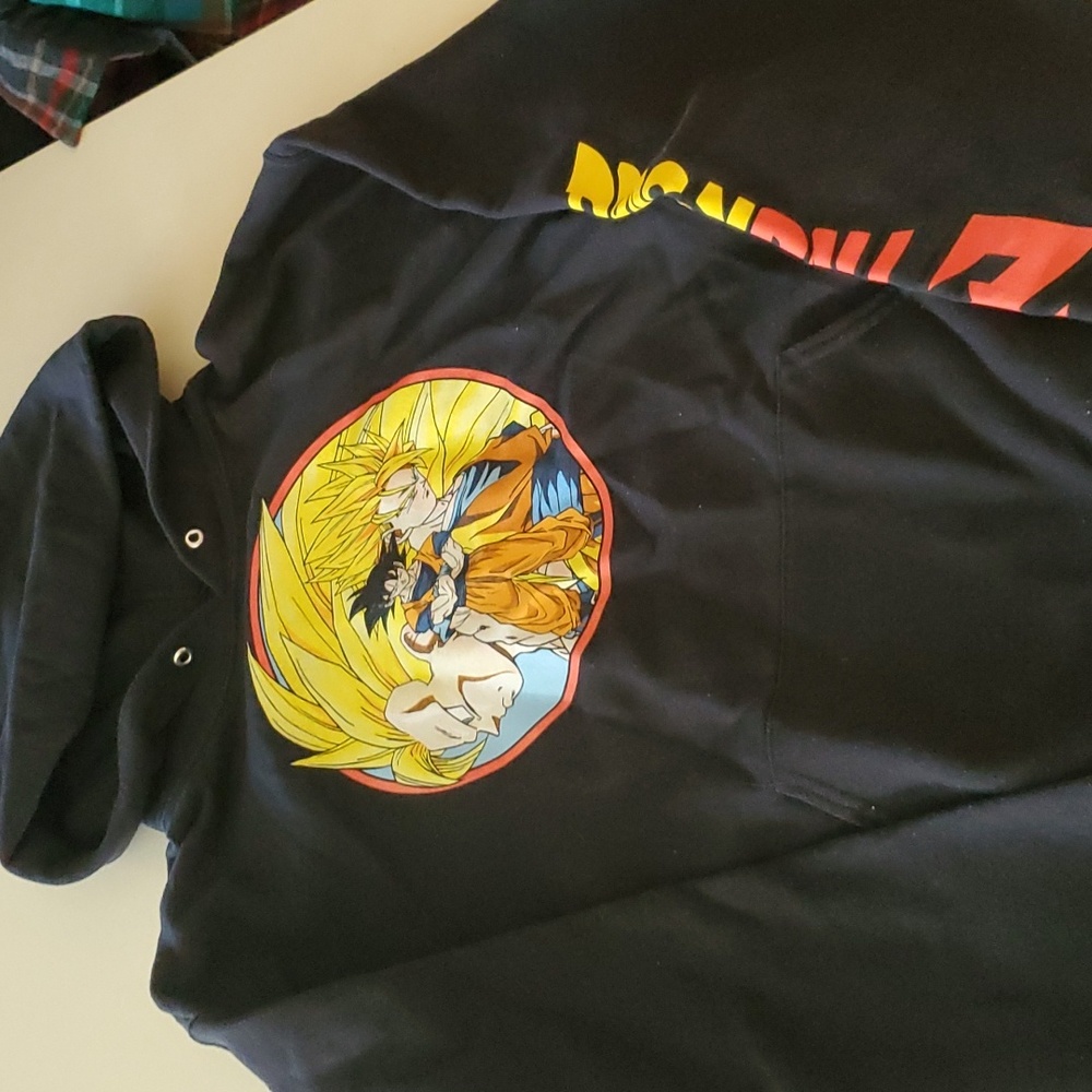 DragonBallZ black hoodie size L